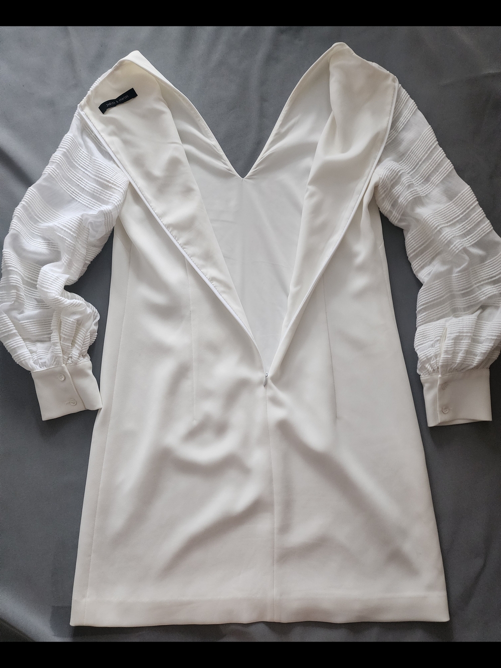 JUDITH & CHARLES Off-White V-Neck Mini Dress Pleated Sheer Long Sleeves - Picture 4 of 6